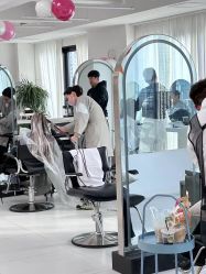 -Hello Lady发型设计