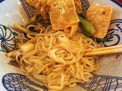 -螺阿牛柳州螺蛳粉·特色煲仔饭