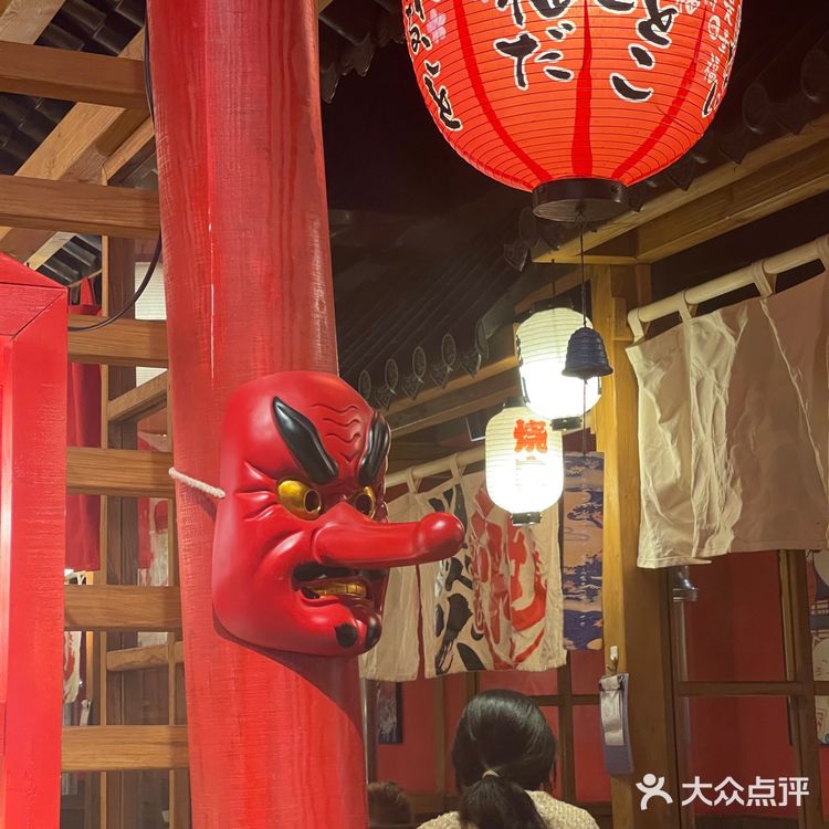 成都老牌日式烧肉丨实惠量大，和牛、五花、寿司好好吃😆