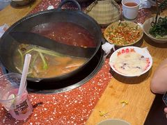 -赵美丽·重庆社区火锅·直营店(火车东站·中豪国际店)