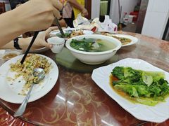 -滑记海鲜饭店·老字号(海鲜街店)