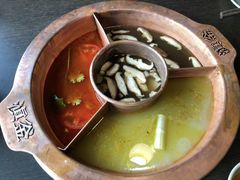 -滇釜火锅·能喝汤的火锅(车公庄店)