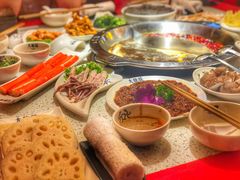 -DaLongYi Hotpot - 大龙燚火锅 - 地道四川老火锅