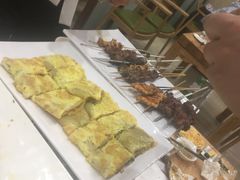 -洪忠涮烤王(嵩山路店)