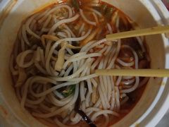 -水平有限螺蛳粉(宏达大厦店)