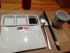 餐具摆设-金刚山黑牛炭火自助烤肉(西大望路店)