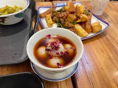 -云阿蛮云南生烫牛肉米线(奉贤路店)