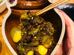 -二孃鸡爪爪(东风路总店)
