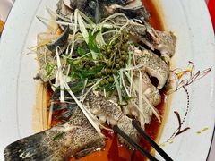 -鑫悦楼煎蟹·16年海鲜大排档