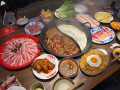 -萍姐火锅·公路夜市(武汉首店)