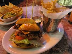 -Chili's Cafe&Bar奇利斯(滨江店)