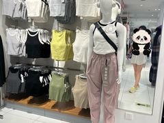 -优衣库(北京万柳华联购物中心店)