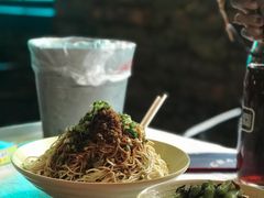 凉面-巴厘龙虾·榜首油焖大虾(洞庭·艺术洋房店)