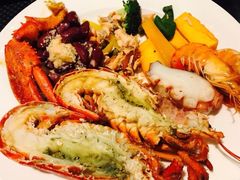 -圣丰索菲特·2 On 988 Café 自助餐厅