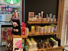 -星巴克(广州中华广场B1层店)