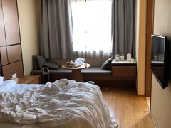 -全季酒店(上海徐家汇肇嘉浜路店)