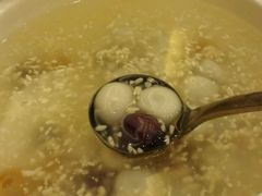 -山明水秀大饭店