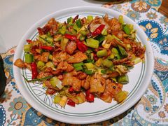 -云海肴·汽锅鸡·云南菜(天山百盛优客店)