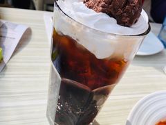-必胜客(武汉欢乐谷店)