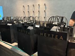 -喜茶(深圳万象城黑金店)
