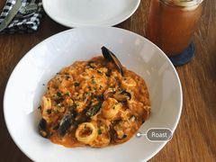 -ROAST coffee & eatery