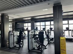 -金摩尔健身游泳(万象城鼎丰大厦店)