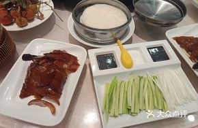 Fenggu Guomu Roast Duck