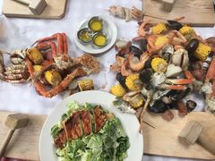 -The Crab Pot Seattle