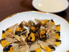 生腌大闸蟹-潮汕味道·煮海餐厅(金麟大厦店)