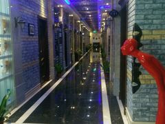 -艾尚主题式KTV(艾溪湖绿地店)