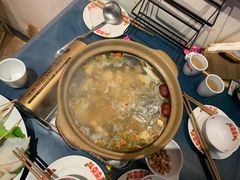 -邹开喜·小海鲜醉鸡煲·潮汕鲜切牛肉店(襄阳北路店)