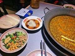 -吃城都·鱼蛙火锅(西玉龙街店)