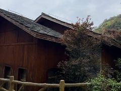 -高荡千年布依古寨旅游景区