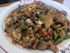 -鲁南仔·滕州炒鸡(经三路店)