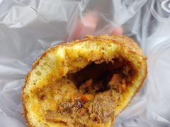 香浓牛肉咖喱面包-巴黎贝甜(周浦海印店)