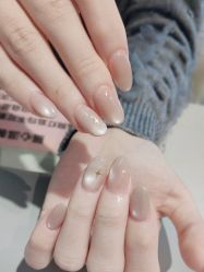 -丽心自助美甲美睫