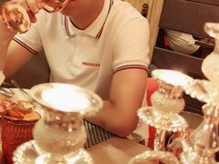 -AIR Restaurant & Lounge