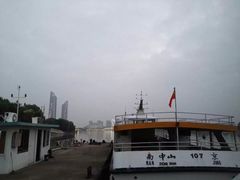 -南京眼步行桥