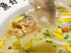 -江渔儿酸菜鱼·拔草餐厅(虎门君乐汇店)