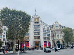 -路易·威登(香榭丽舍大道店)