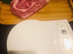 -炼火烤肉店
