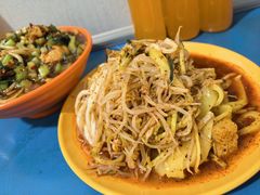 -玲玲米粉·新疆现炒米粉(大十字总店)