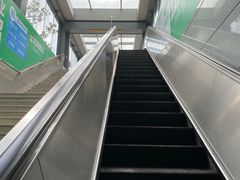 -四川北路(地铁站)