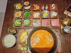 -银米·云南传统过桥米线(双廊黑金冠店)