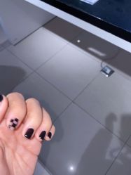 -千色美甲美睫生活美容馆