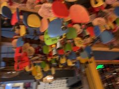 -老牌坊云南鱼豆花火锅(爱建店)