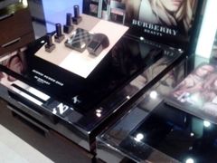 -BURBERRY(上海港汇恒隆广场店)