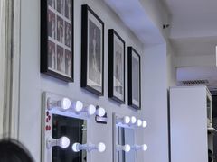 -bobo高端证件照工作室(三元桥店)