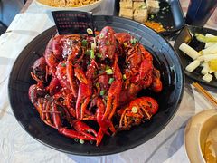 -巴厘龙虾·榜首油焖大虾(音乐学院·沿江酒馆店)