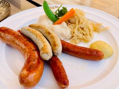 -LENBACH兰巴赫西餐啤酒坊(大连东港店)